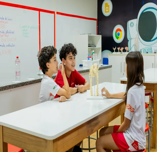 Sala de aula na Canadian Global School